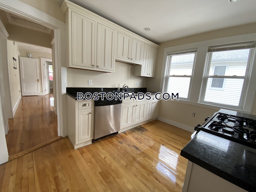 SOMERVILLE- WEST SOMERVILLE/ TEELE SQUARE - 4 Beds, 1 Bath - Image 40