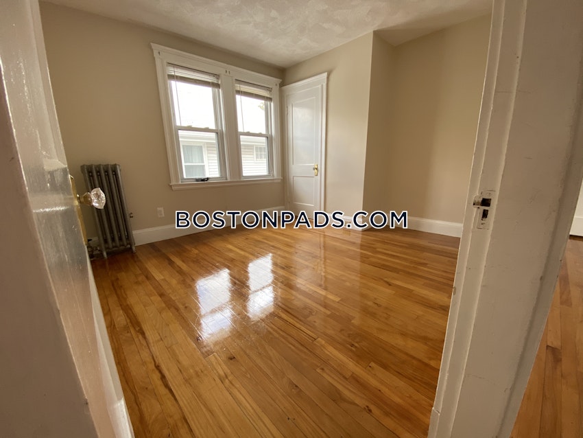 SOMERVILLE- WEST SOMERVILLE/ TEELE SQUARE - 4 Beds, 1 Bath - Image 38