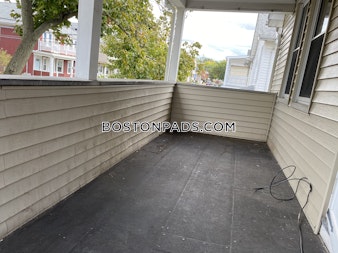 Gordon St. Somerville