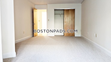 Boston - 2 Beds, 2 Baths