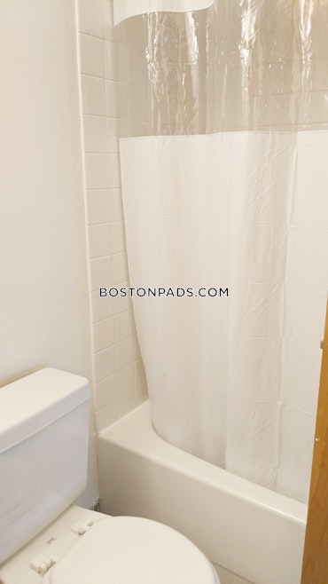 Boston - 2 Beds, 2 Baths