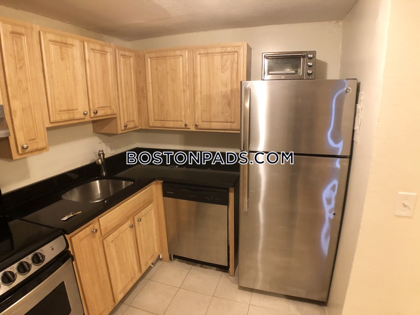 BOSTON - BEACON HILL - 3 Beds, 2 Baths - Image 2