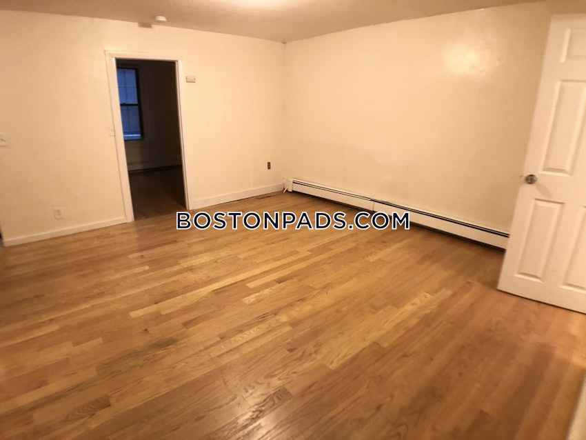 BOSTON - BEACON HILL - 3 Beds, 2 Baths - Image 9