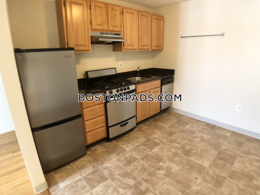 BOSTON - SOUTH BOSTON - ANDREW SQUARE - 2 Beds, 1 Bath - Image 4