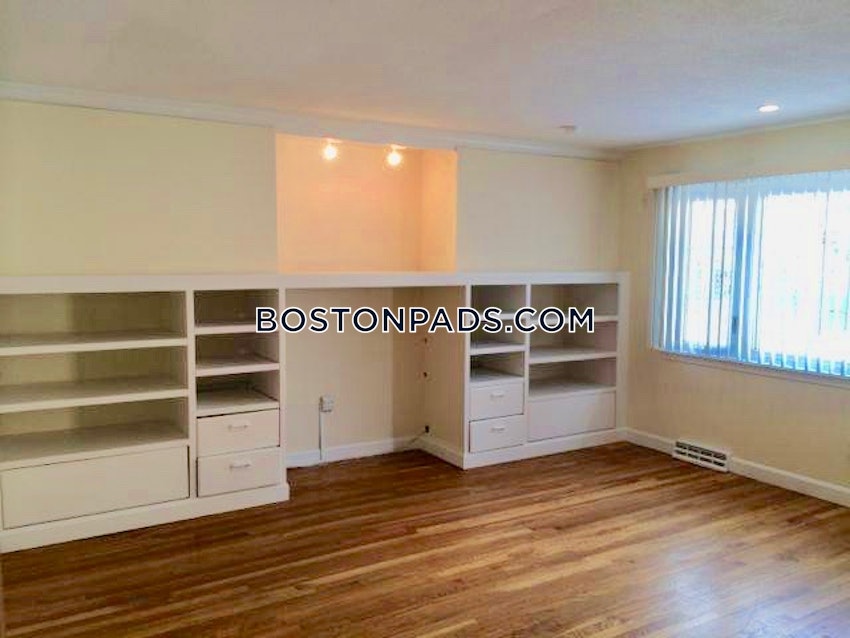 BOSTON - ALLSTON - 4 Beds, 2.5 Baths - Image 7