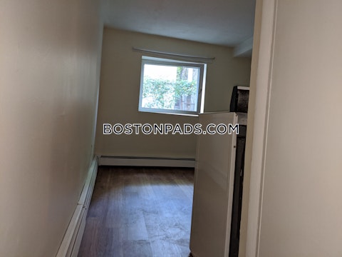 South Huntington Ave. Boston photo 36