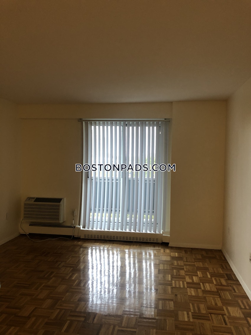 BROOKLINE- BOSTON UNIVERSITY - 2 Beds, 1.5 Baths - Image 16