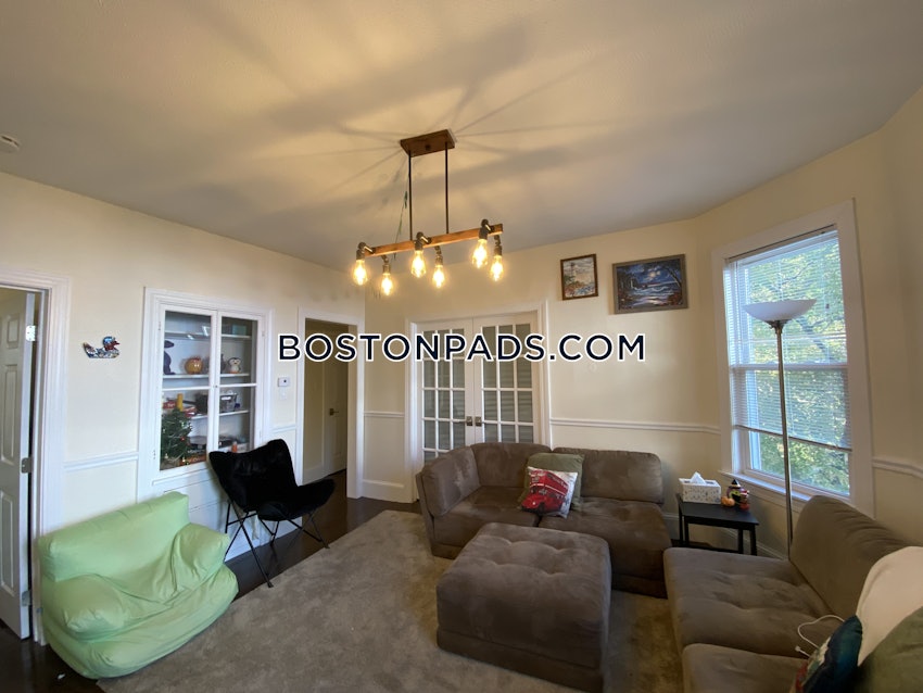 BOSTON - JAMAICA PLAIN - FOREST HILLS - 4 Beds, 1.5 Baths - Image 1