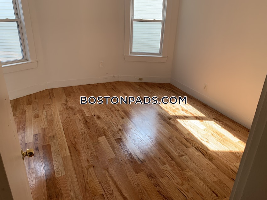 BOSTON - MATTAPAN - 4 Beds, 1 Bath - Image 12