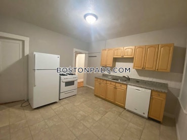 Boston - 4 Beds, 2 Baths