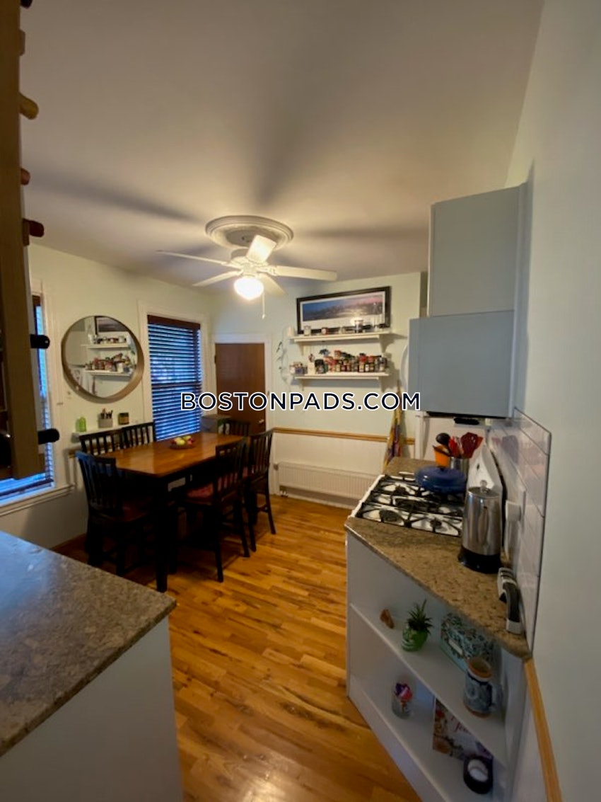 CAMBRIDGE - INMAN SQUARE - 2 Beds, 1 Bath - Image 11