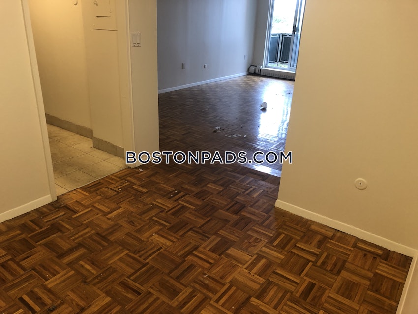 BROOKLINE- BOSTON UNIVERSITY - 2 Beds, 1.5 Baths - Image 13