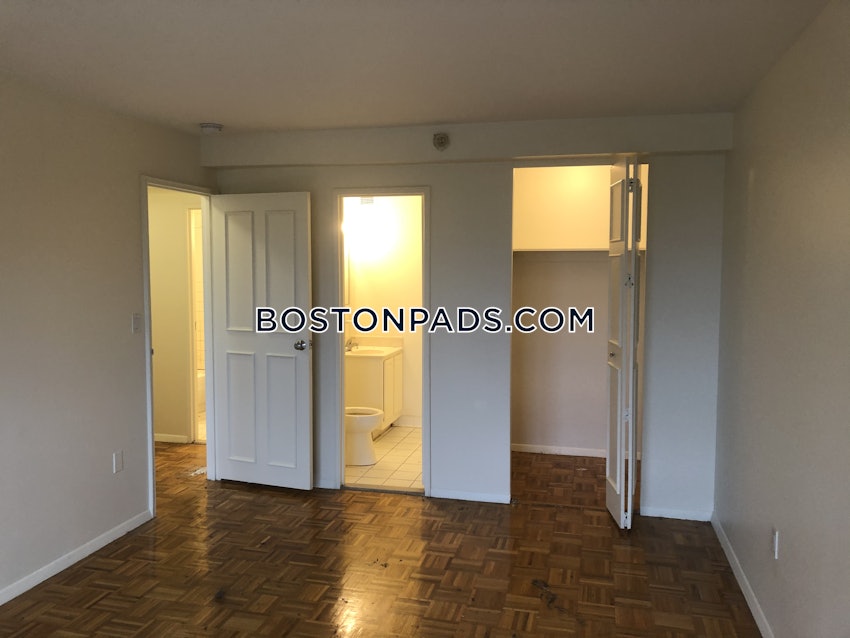 BROOKLINE- BOSTON UNIVERSITY - 2 Beds, 1.5 Baths - Image 4