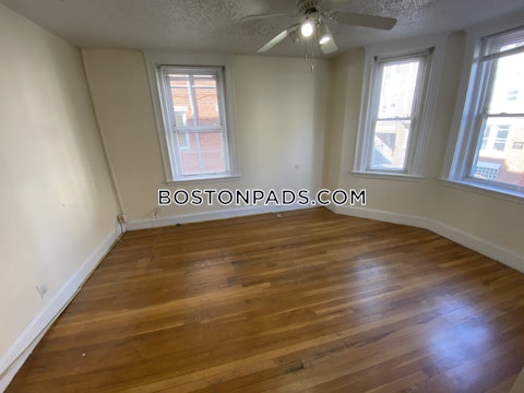 Barrows St. Boston photo 16