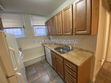 Boston - 0 Beds, 1 Baths