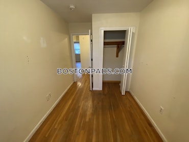 Boston - 4 Beds, 2.5 Baths