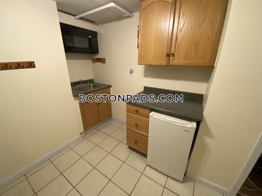 BOSTON - ALLSTON - 4 Beds, 2.5 Baths - Image 22