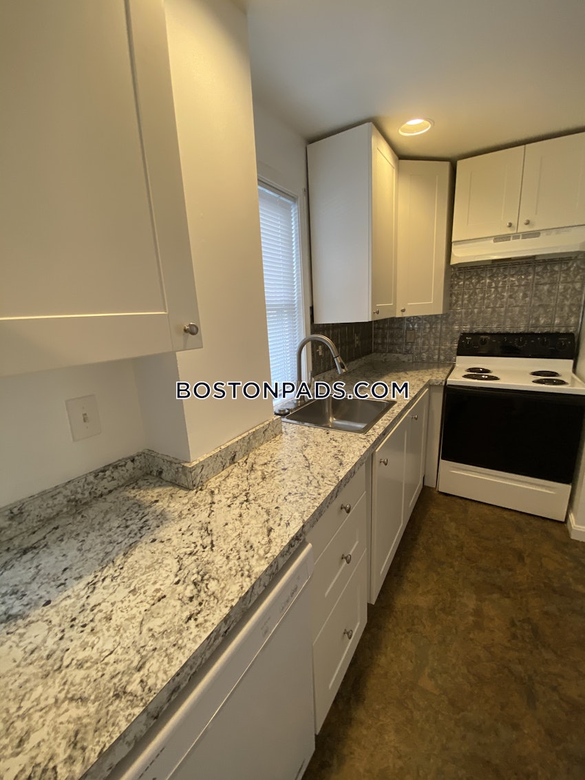 BOSTON - SOUTH BOSTON - ANDREW SQUARE - 2 Beds, 1 Bath - Image 3