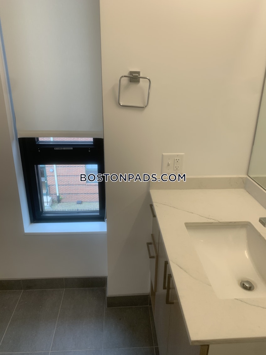 Boston - $5,550+ /month