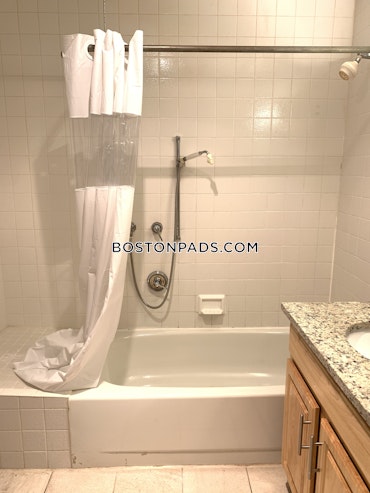 Boston - 2 Beds, 2 Baths