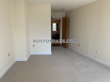 Boston - 1 Beds, 1 Baths