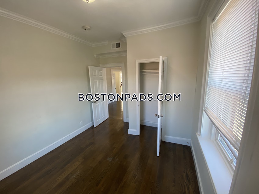 BOSTON - ROXBURY - 3 Beds, 1 Bath - Image 9
