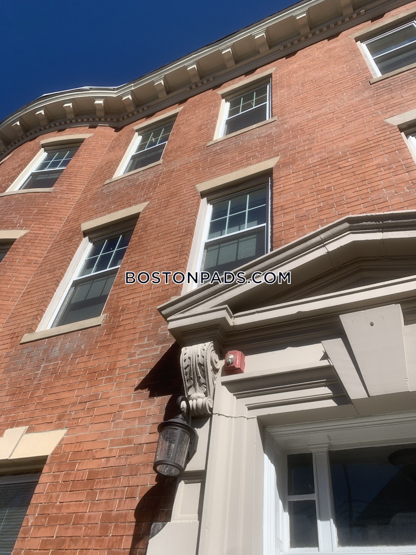 BOSTON - ROXBURY - 3 Beds, 1 Bath - Image 24
