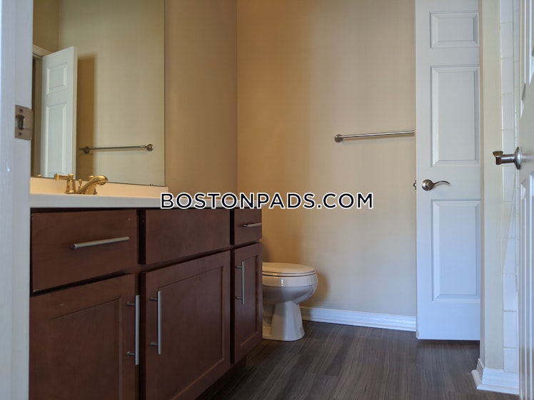 Hawthorne Way., Lawrence