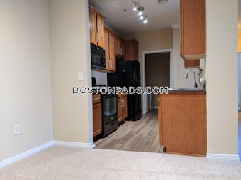 Hawthorne Way. Lawrence