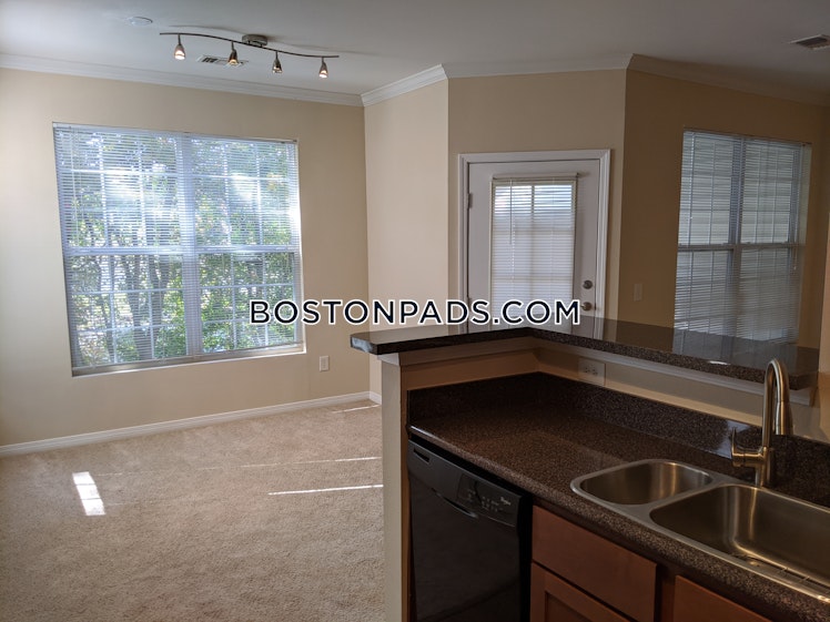 Hawthorne Way., Lawrence