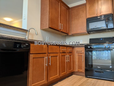 Lawrence - 1 Beds, 1 Baths