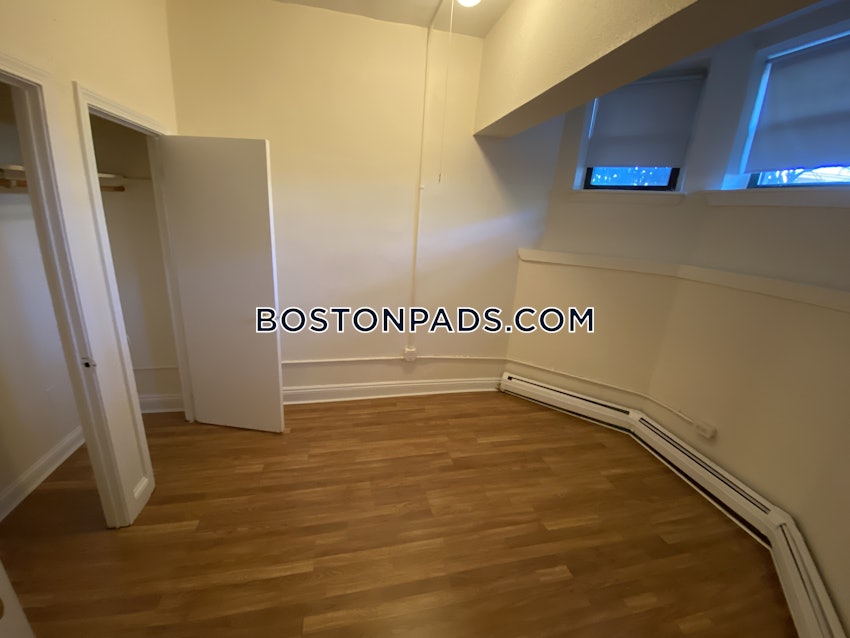 BOSTON - ALLSTON - 2 Beds, 1 Bath - Image 3