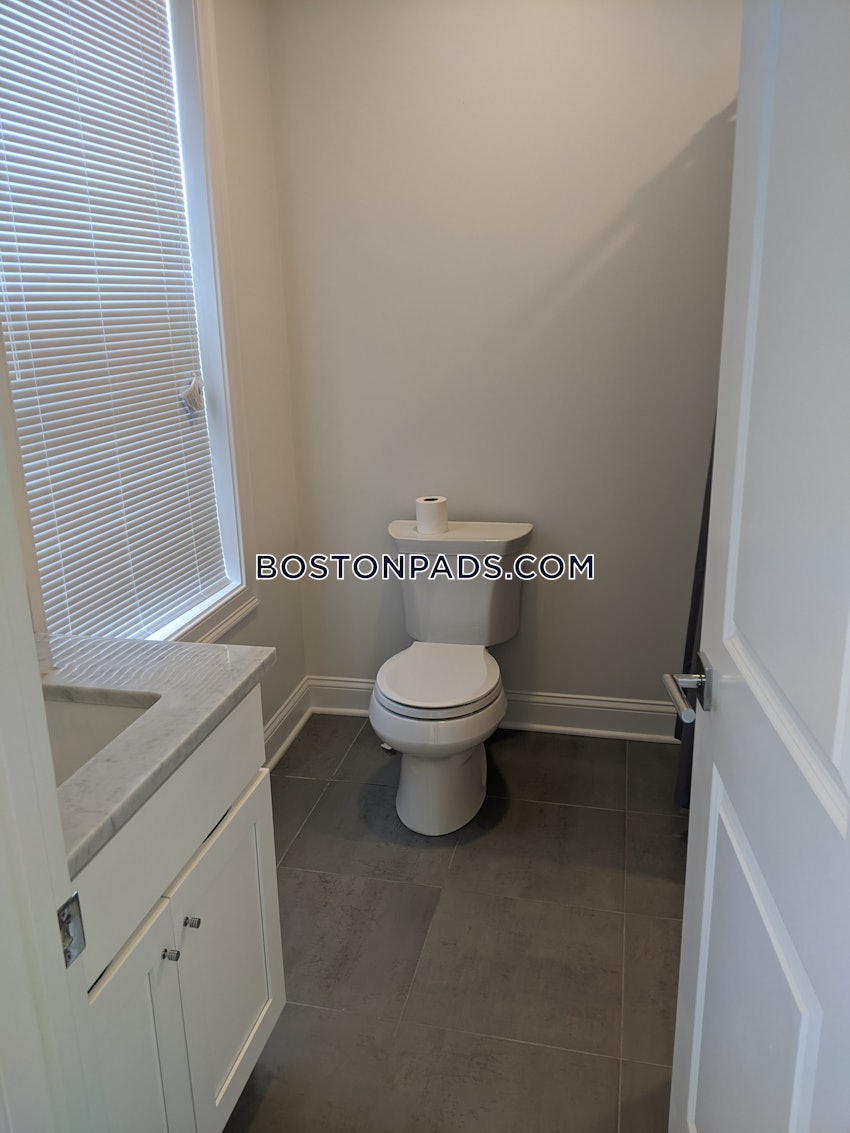 BOSTON - EAST BOSTON - MAVERICK - 2 Beds, 2 Baths - Image 9