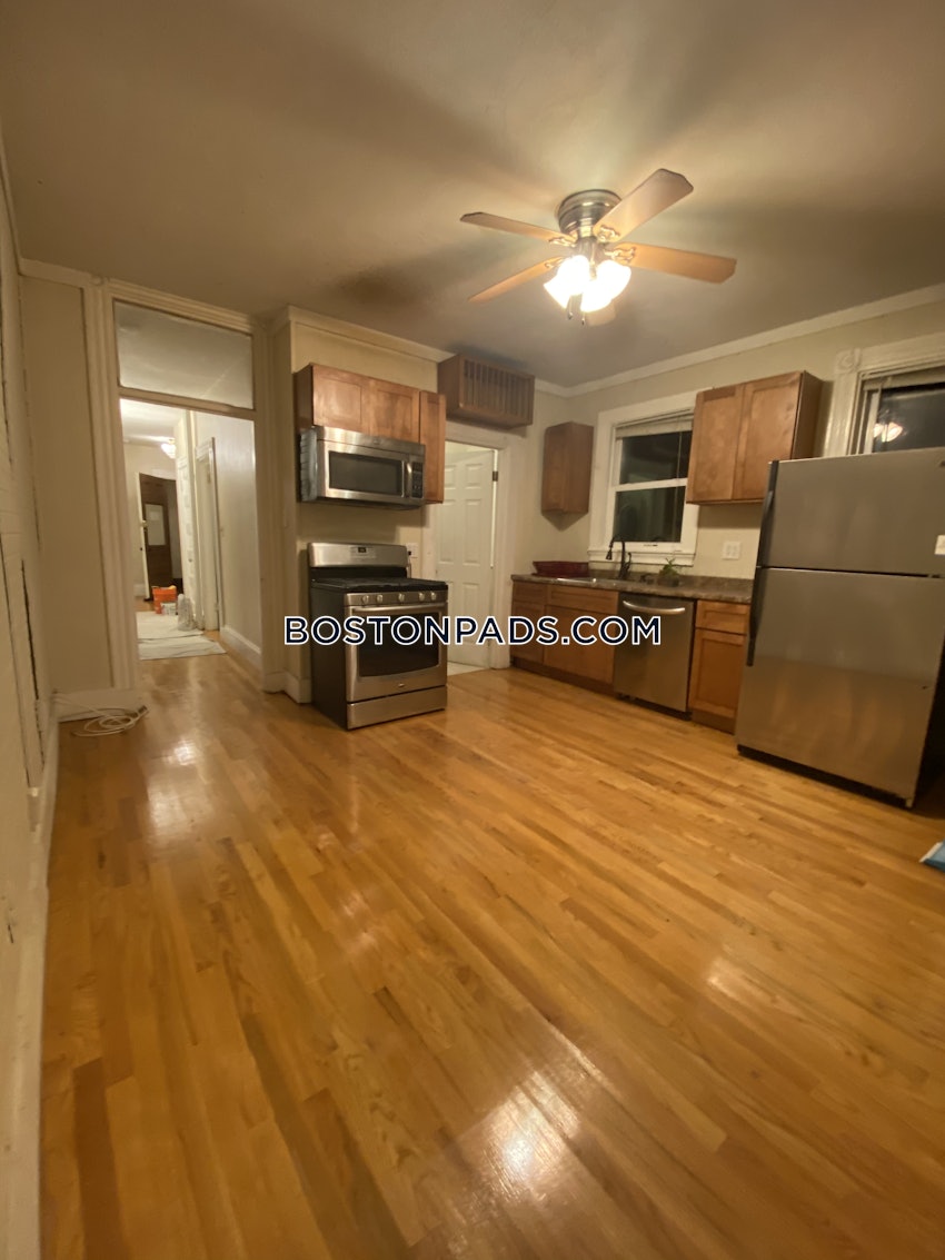 BOSTON - DORCHESTER - SAVIN HILL - 3 Beds, 1.5 Baths - Image 15