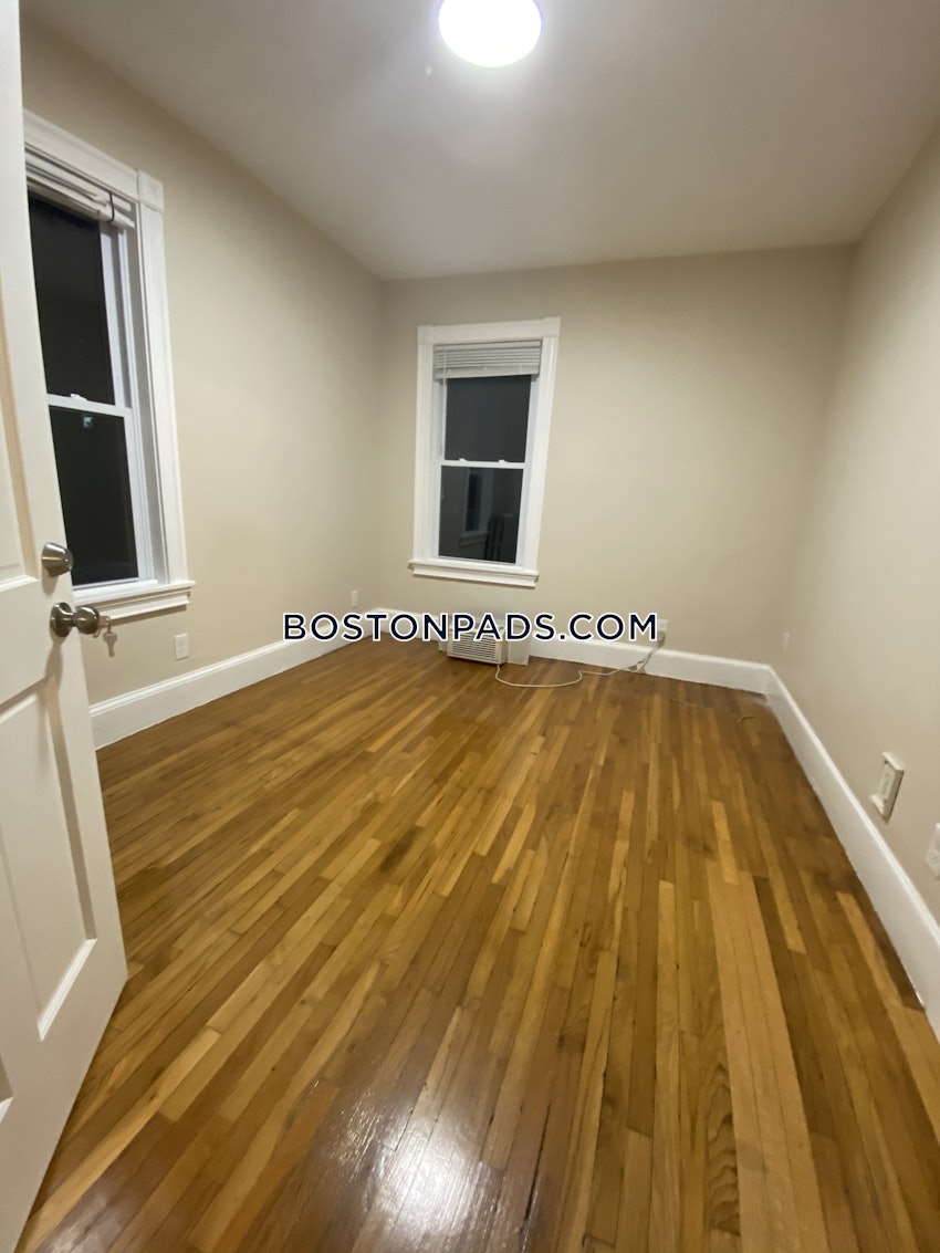 BOSTON - DORCHESTER - SAVIN HILL - 3 Beds, 1.5 Baths - Image 6