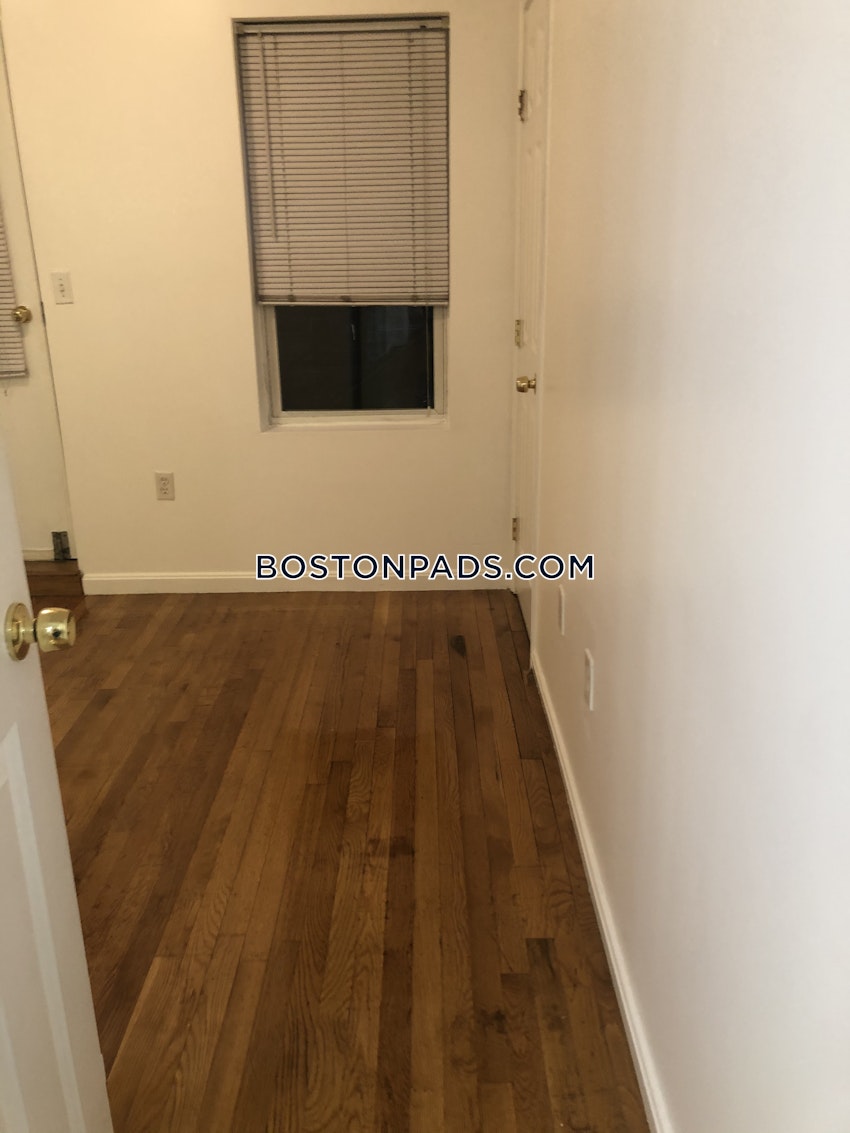 BOSTON - NORTH END - 2 Beds, 2 Baths - Image 32