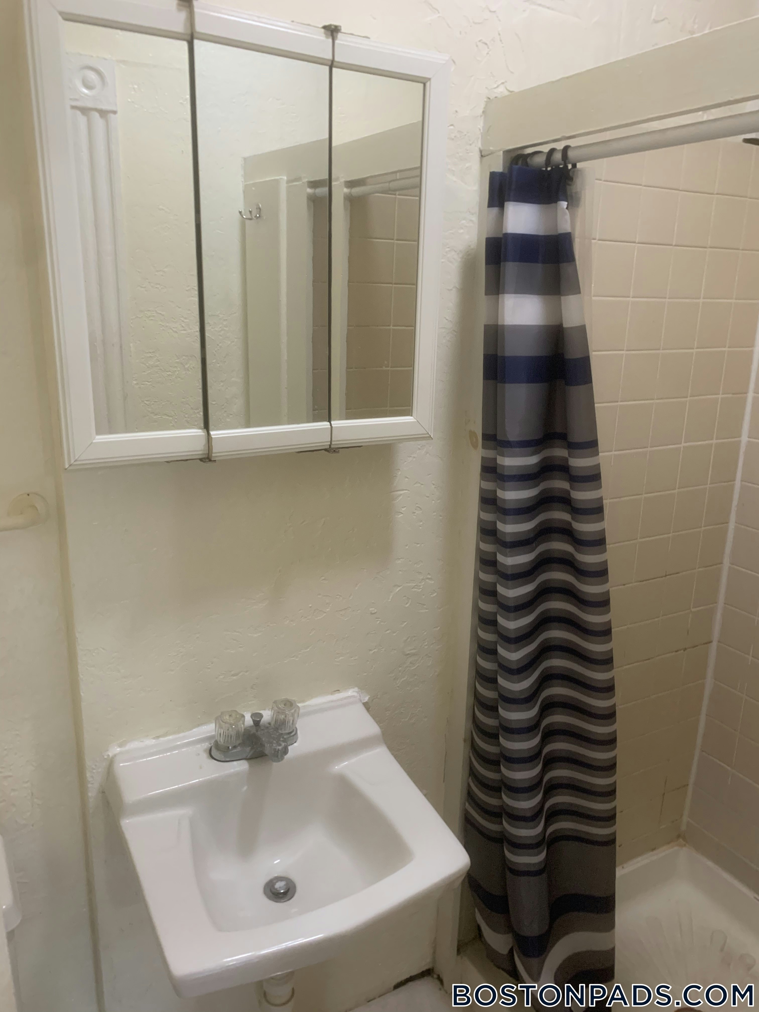 Beacon Hill Apartment for rent Studio 1 Bath Boston - $2,000