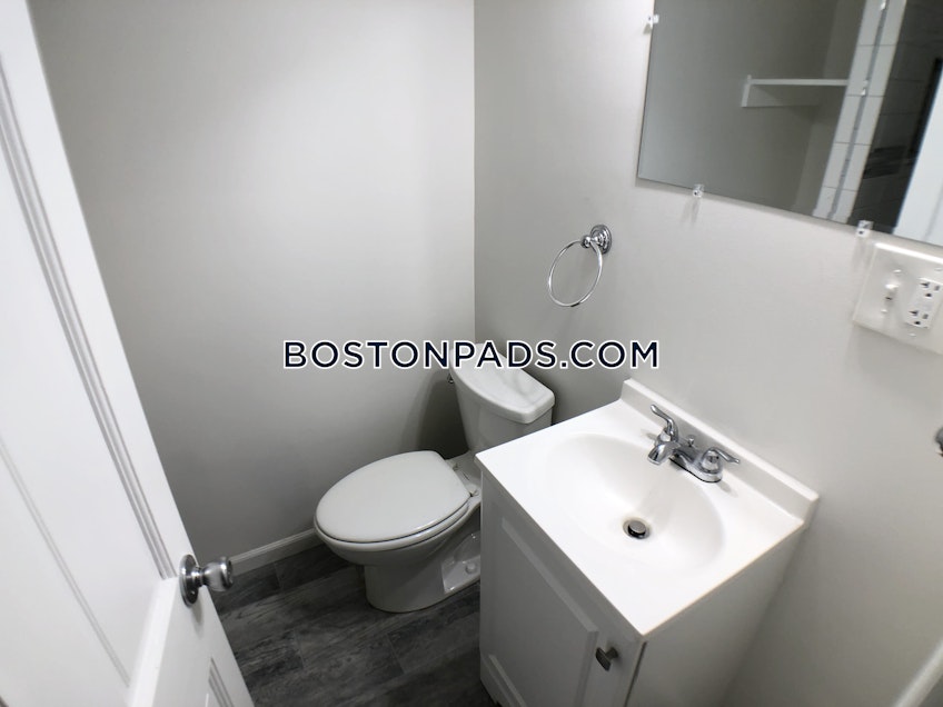 Boston - $2,700+ /month