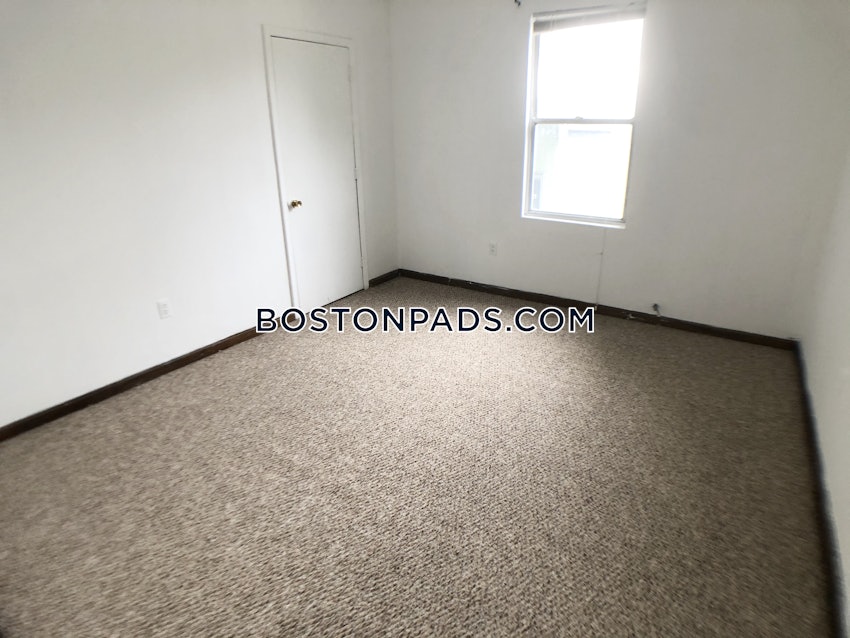 BOSTON - JAMAICA PLAIN - CENTER - 3 Beds, 1 Bath - Image 11