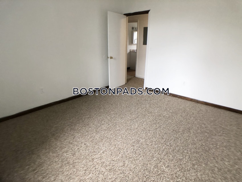 BOSTON - JAMAICA PLAIN - CENTER - 3 Beds, 1 Bath - Image 10