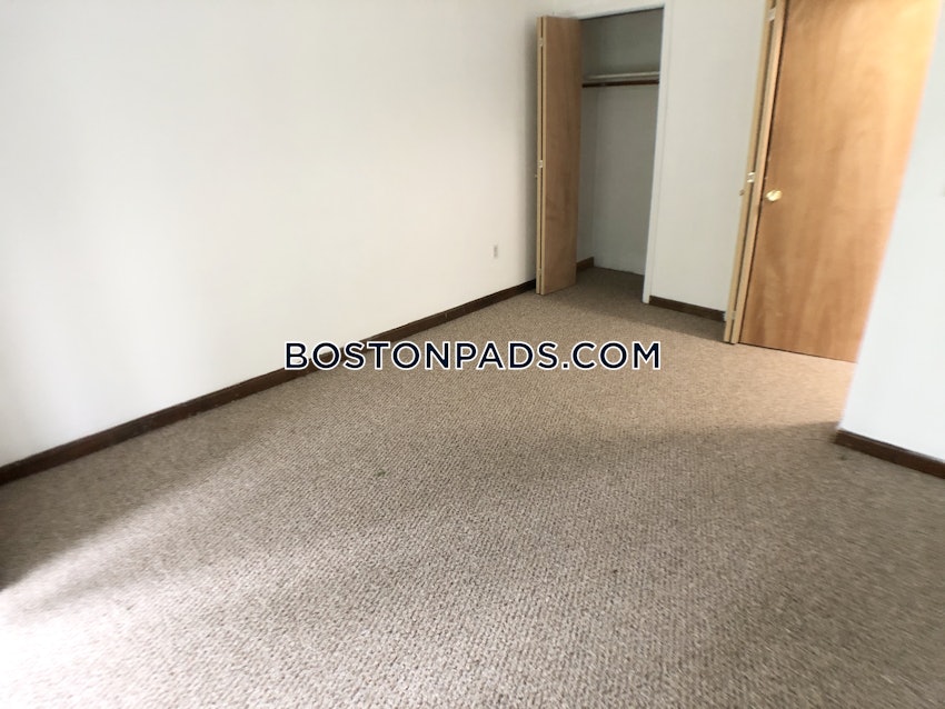 BOSTON - JAMAICA PLAIN - CENTER - 3 Beds, 1 Bath - Image 8