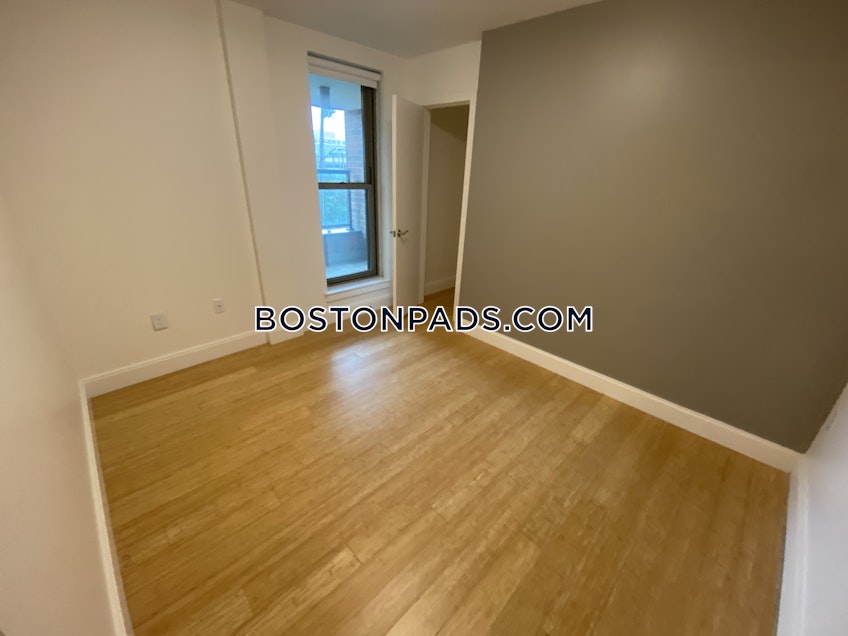 Boston - $4,200+ /month