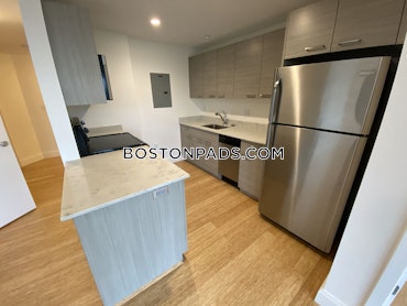 Boston - 2 Beds, 2 Baths