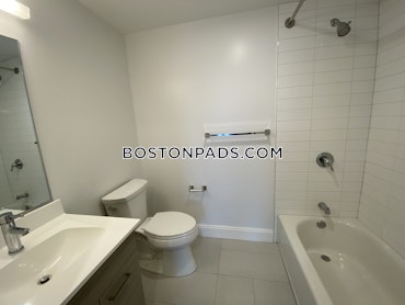 Boston - 2 Beds, 2 Baths