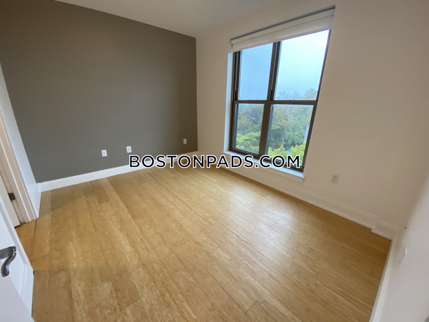 BOSTON - ALLSTON - 2 Beds, 2 Baths - Image 4