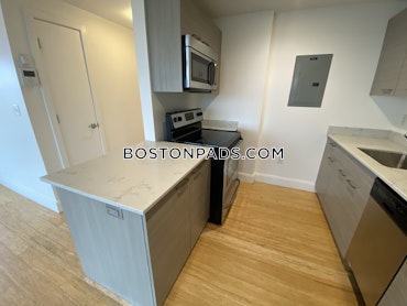 Boston - 2 Beds, 2 Baths