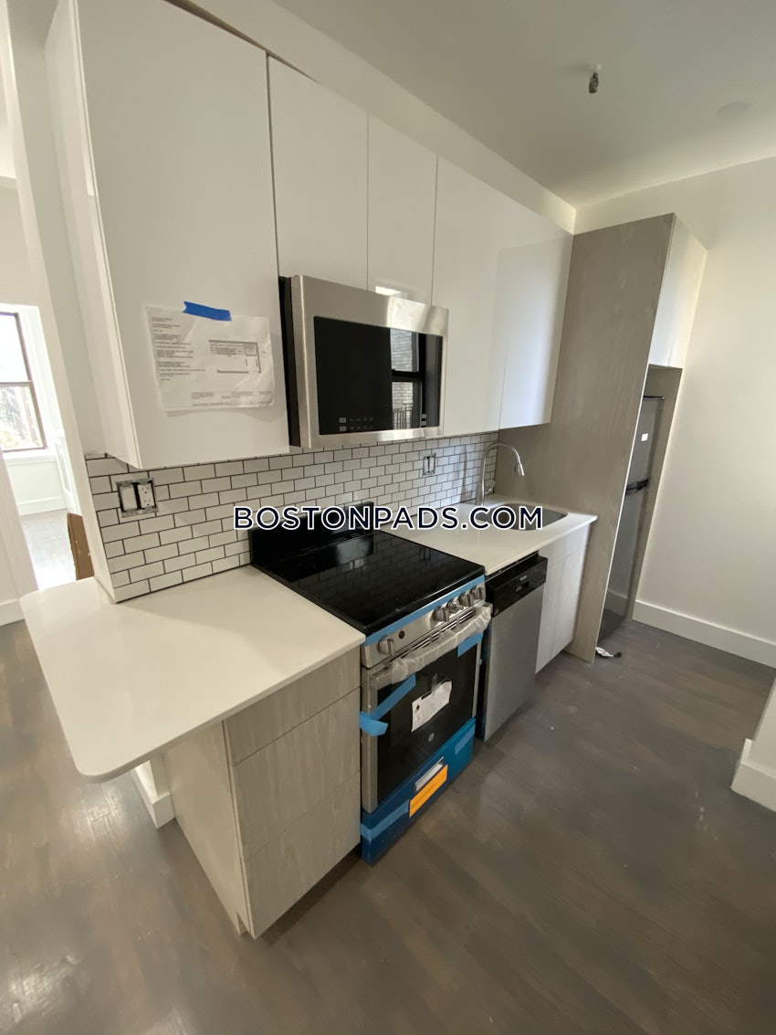 BOSTON - FENWAY/KENMORE - 2 Beds, 1 Bath - Image 2