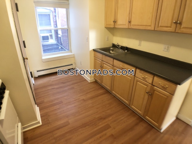 Boston - $2,870+ /mo