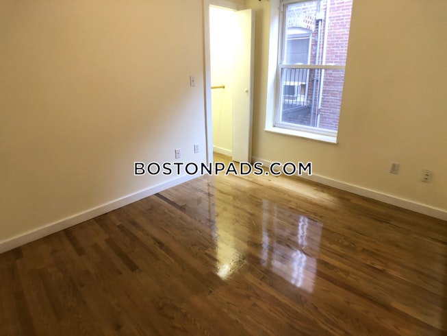 Boston - $2,870+ /mo