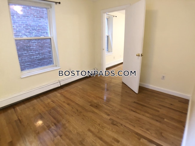 Boston - $2,870+ /mo